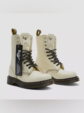 Dr. Martens x Marc Jacobs 1490 Redux Grunge Boots